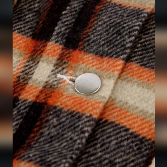New orange plaid shacket - Picture 3 of 11